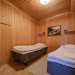 아파트 Alpine Ski-in Ski-out, Center By Aavalevi *