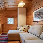 아파트 Alpine Ski-in Ski-out, Center By Aavalevi *