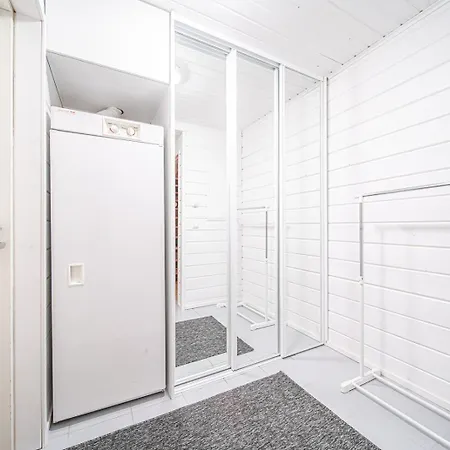 Alpine Ski-in Ski-out, Center By Aavalevi Lägenhet Levi