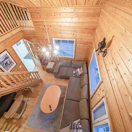 Alpine By Aavalevi Holidays, Ski-in Ski-out, Center