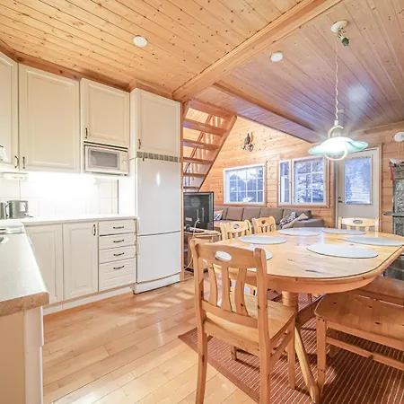 Alpine By Aavalevi Holidays, Ski-in Ski-out, Center Huoneisto Levi