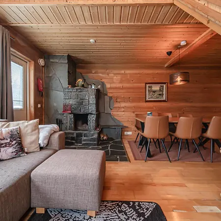 Alpine Ski-in Ski-out, Center By Aavalevi Apartamento